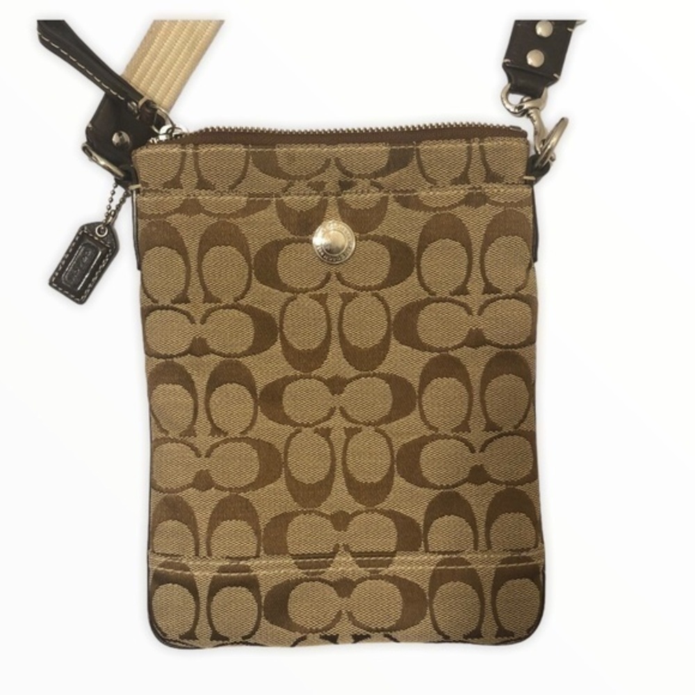 Coach brown signature c swingpack crossbody bag